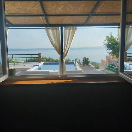 Duje *