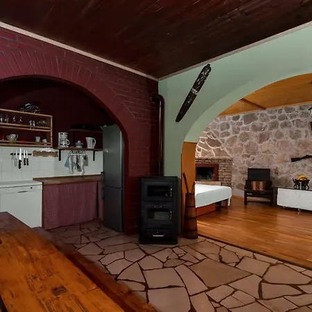 Duje Veliko Brdo (Makarska)